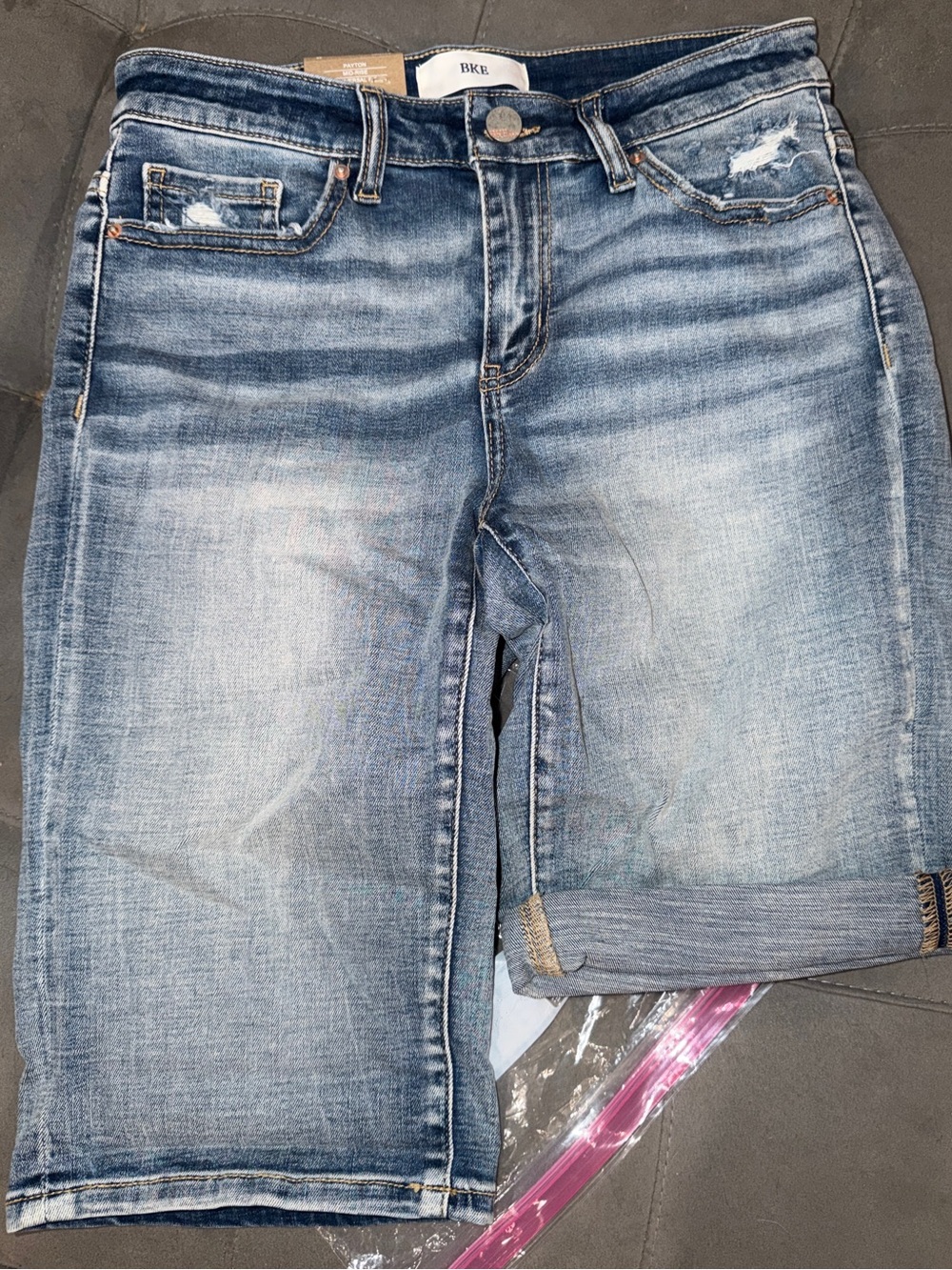 Buckle BKE denim Shorts Brand. New with tag size 26 - Picture 3 of 4